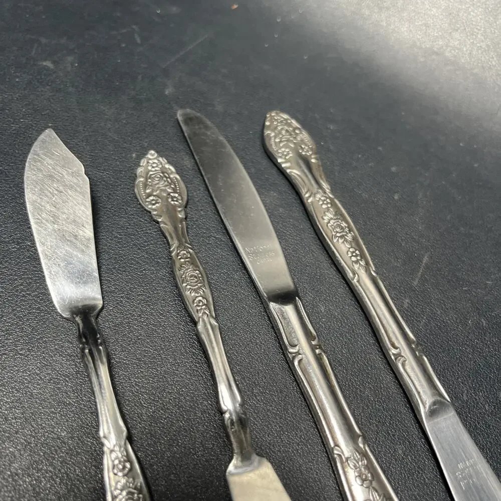 Vtg National Stainless Dinner Knives & Butter KnivesRose Flower Made In Japan. N